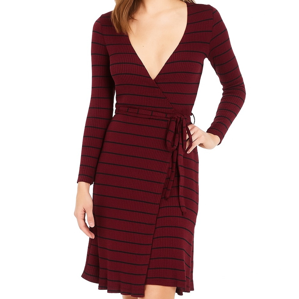 Amour Vert Ribbed‎ Striped Burgundy Wrap Dress Sz XS